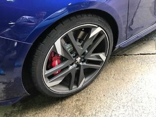 SessA ノンダストブレーキパッド for PEUGEOT 308GTi 270PS | RED