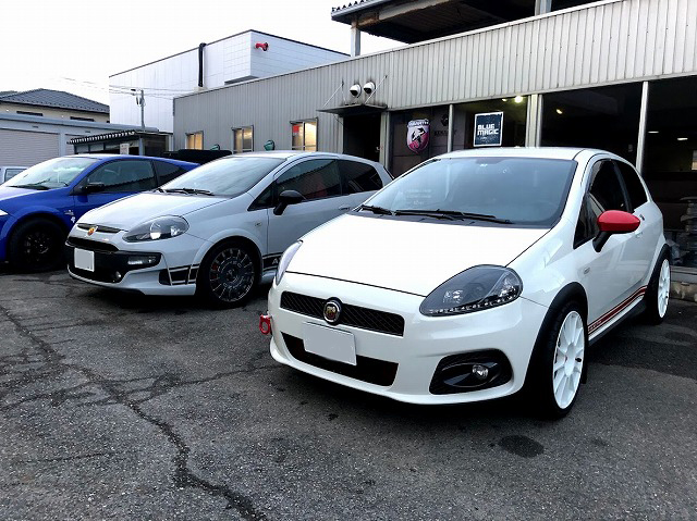 Abarth Grande Punto アバルト グランデプント はmsa マルチスパークアンプ の取り付けです Red Point レッドポイント Abarth Grande Punto アバルト グランデプント はmsa マルチスパークアンプ の取り付けです Red Point レッドポイント