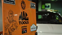 TOOL BOX を徹底清掃し2021年をスタートします<br>工場通信番外編