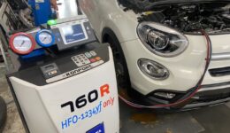 FIAT500Xのエアコン修理