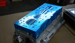 106シリンダヘッド 加工上がりをやっとこさリスタート！