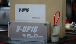 V-UP16を2台の異車種・同原動機に取付