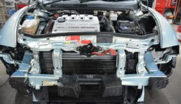 2000年頃の車は樹脂部品強いですね～