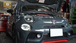 アバルト695 YAMAHA 的を絞ったアップグレード