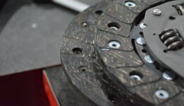 デュアロジックはクラッチ減りますね