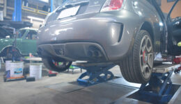 白煙が工場を包む <br>深刻なオイル混入の原因を追う