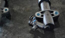 208 1.2 のクラッチ作動不良