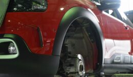 異様なエンジン振動の原因はココにあったか!